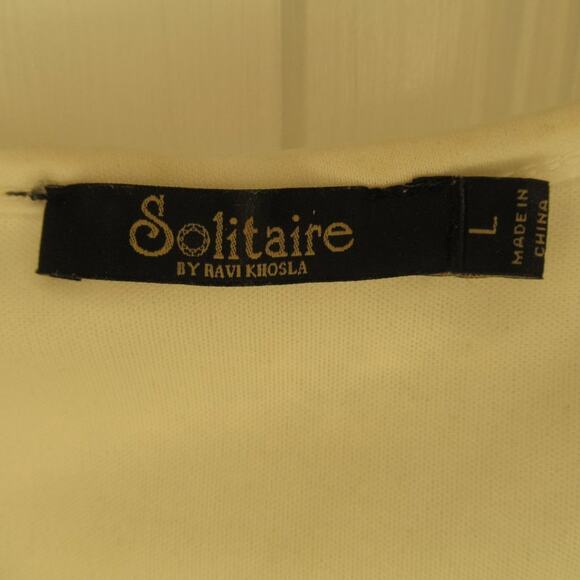 Solitaire By Ravi Khosla White lace blouse - Picture 3 of 3